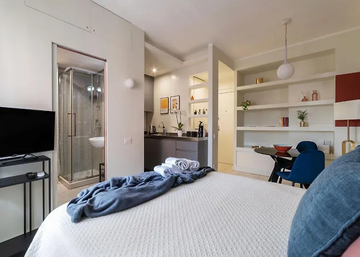 Guesthost - Aurea Domus Comfort In Centro A
