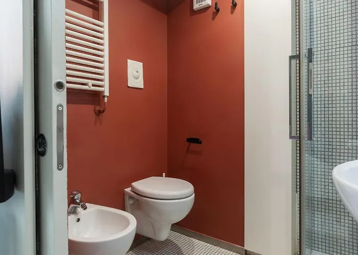 Guesthost - Aurea Domus Comfort In Centro A Rom